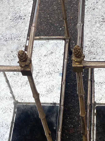 1950′ Paire de Tables Maison Baguès Décor Bambou en Bronze Argenté Avec Plateaux Miroirs Oxydés Vieilli