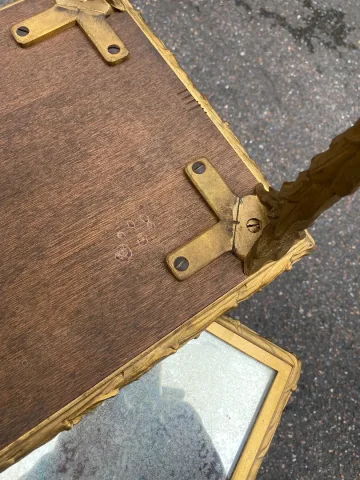 1950′ Paire de Tables Maison Baguès Décor Bambou en Bronze Argenté Avec Plateaux Miroirs Oxydés Vieilli