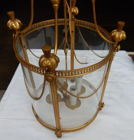 1950/60 Lantern in Gilt Bronze Style LXIV Height: 59 cm Diameter: 36 cm