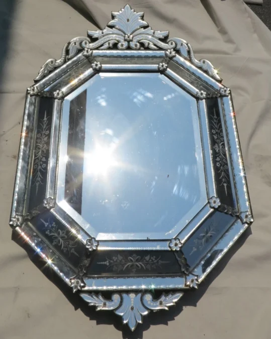 1880′ Octagonal Mirror with Fronton Napoleon III