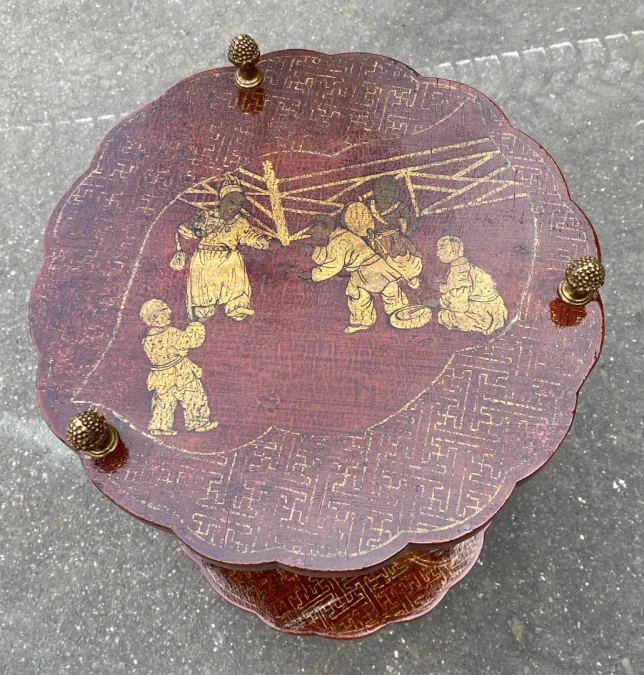 1950/70′ Guéridon Maison Baguès Décor Bambou en Bronze Doré Avec Plateaux Laque de Chine Rouge Et Or