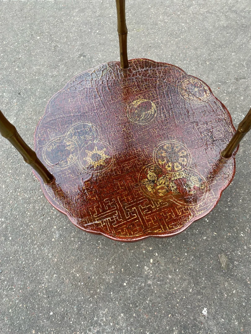 1950/70′ Guéridon Maison Baguès Décor Bambou en Bronze Doré Avec Plateaux Laque de Chine Rouge Et Or