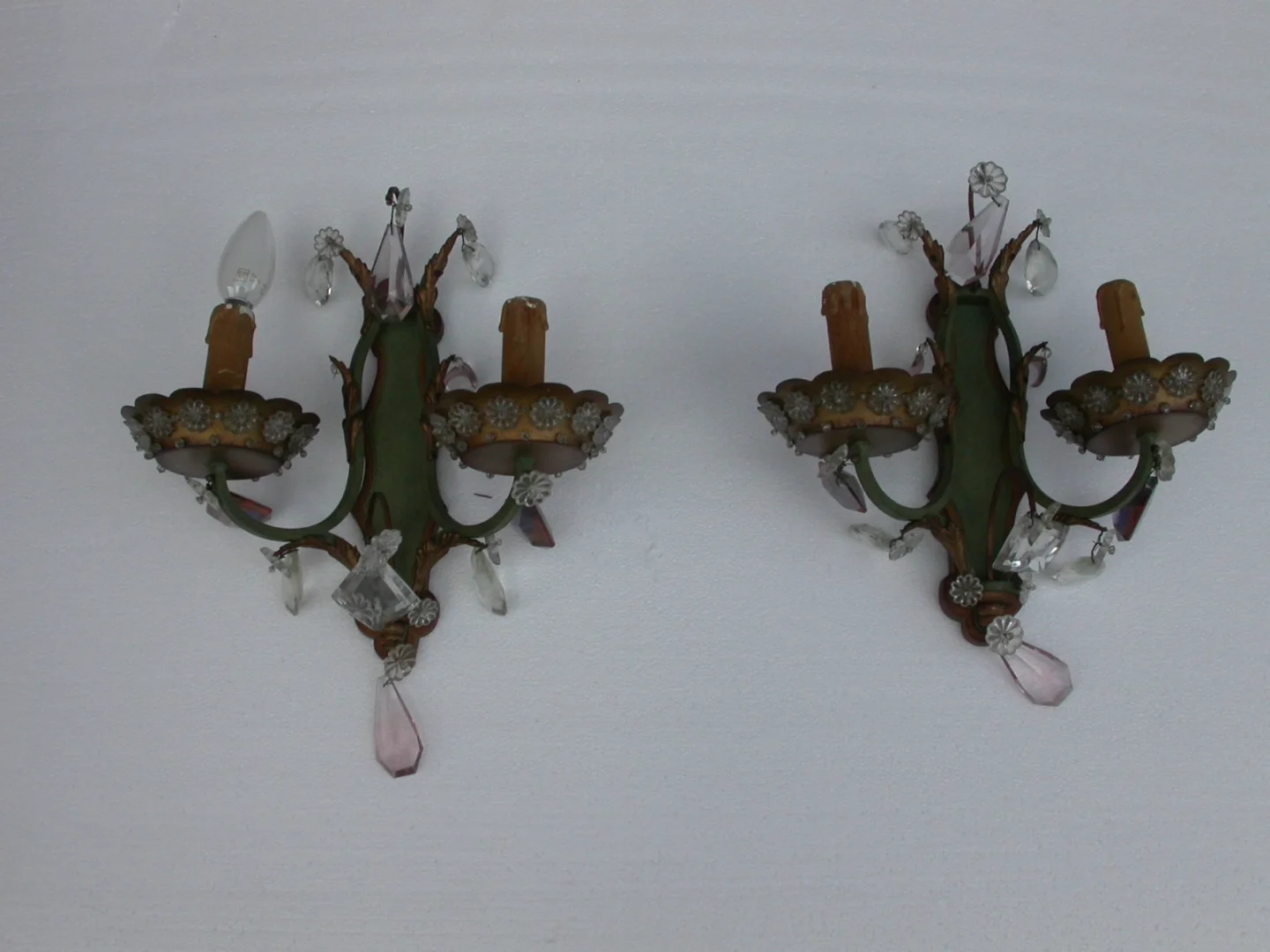 1920′ Chandelier with its Baguès style Sconces
