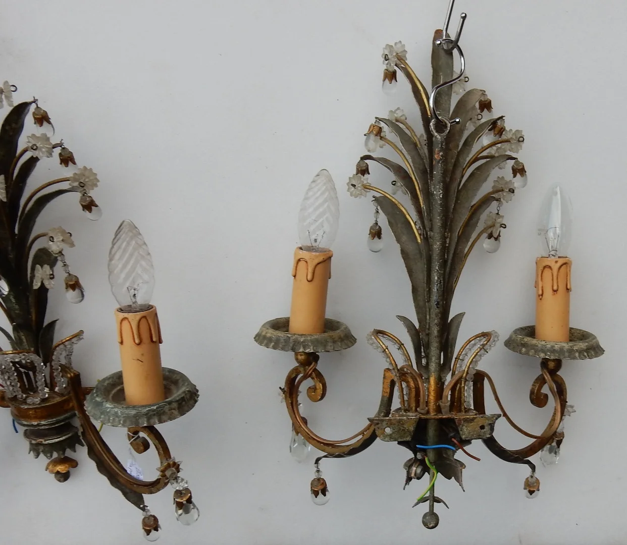 1950/70′ Pair of Sconces with Pineapple Foliage Maison Baguès Style