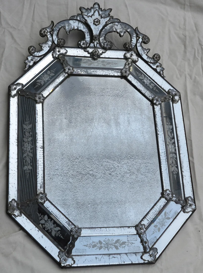 1880′ Venice Octagonal Mirror with Tain Mercury Pediment with Engraved Flowers and Oxidized Tain