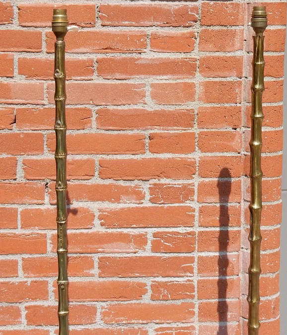 1950/70 Deux Lampadaires Similaires En Bronze Doré Maison Baguès Modèle Bambou