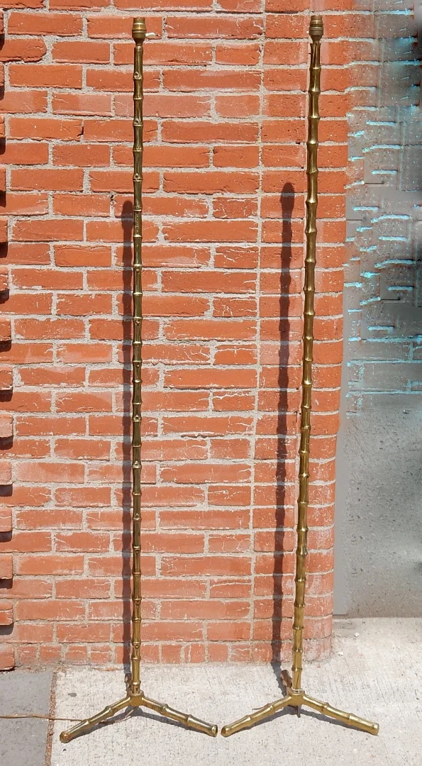 1950/70 Deux Lampadaires Similaires En Bronze Doré Maison Baguès Modèle Bambou