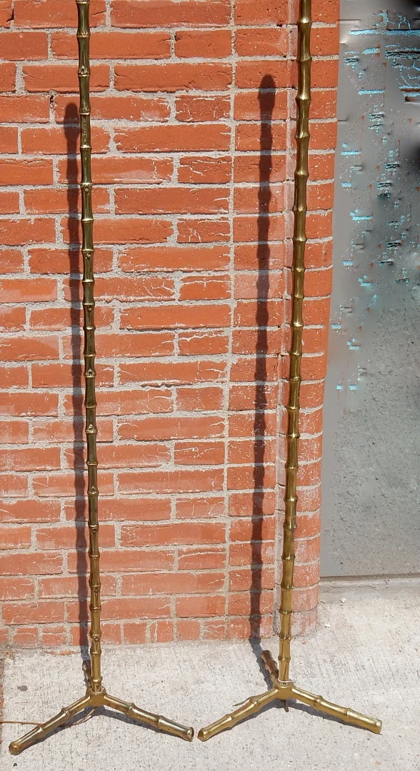 1950/70 Deux Lampadaires Similaires En Bronze Doré Maison Baguès Modèle Bambou