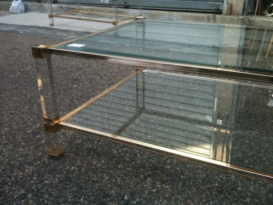 1970′ Paire de Tables Basses en Altuglas Pierre Vandel