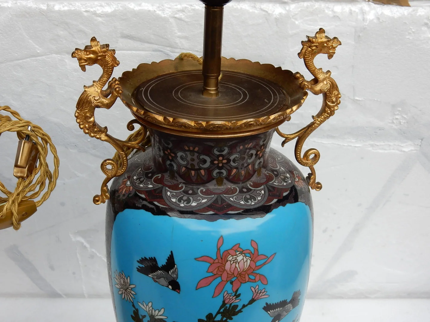 1890′ Paire de Lampes Cloisonnées Japon Aux Oiseaux et Dragons