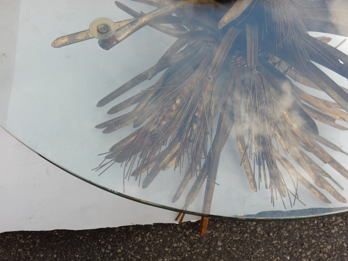 1970′ Guéridon ou Table Basse Gerbe de Blé Style YSL Métal Doré