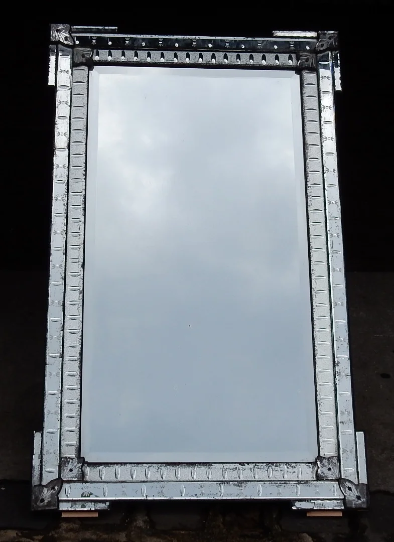 1900s Venetian Mirror with Oval Bubbles and Flowers