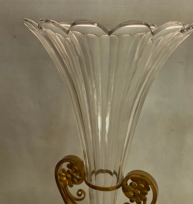 1870′ Paire de Cornets Baccarat Ou Similaires Monture Bronze ,Monogramme a la Couronne