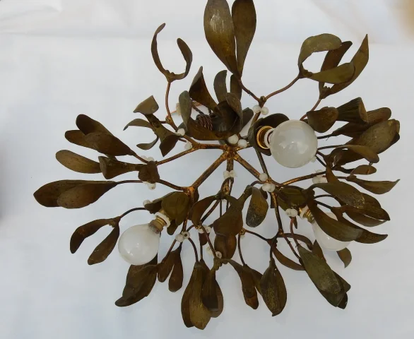 1900′ Mistletoe Ball Chandelier in Bronze Art Nouveau with 3 Lamps 40 x 45 cm Tulip-Shaped Sockets
