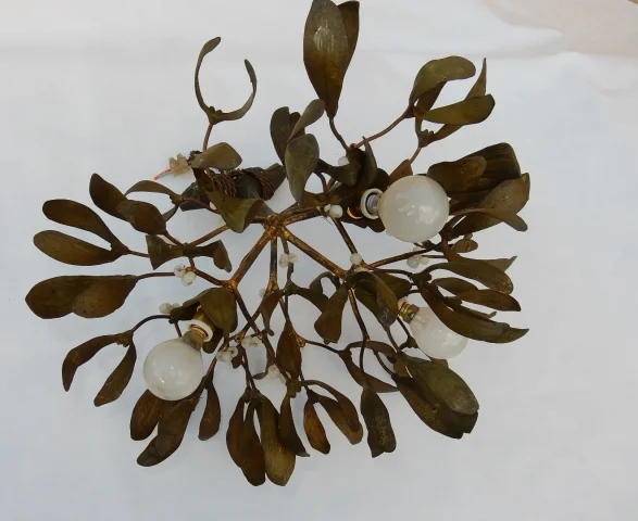 1900′ Mistletoe Ball Chandelier in Bronze Art Nouveau with 3 Lamps 40 x 45 cm Tulip-Shaped Sockets