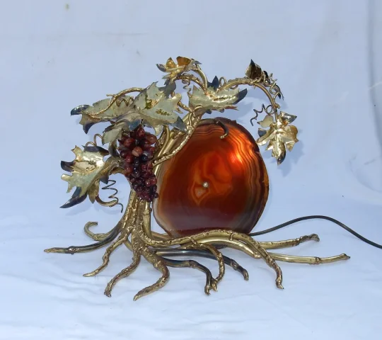 1970′ Lamp With A Bunch Of Grapes FERNANDEZ or DUVAL BRASSEUR For HONORE PARIS Or Isabelle Faure