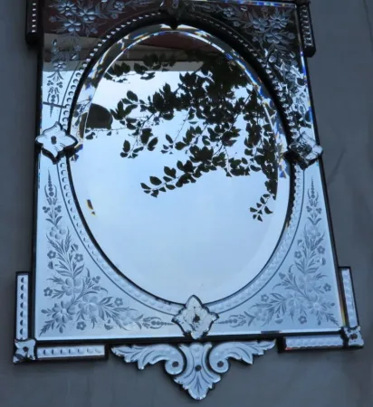 1900′ Miroir Vénitien à Cartouches, Ovale Biseauté