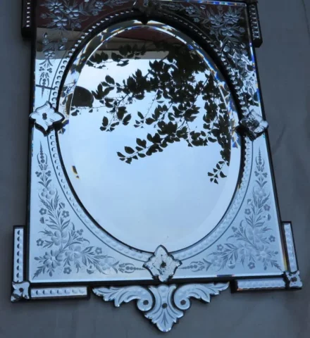 1900′ Venetian Cartridge Mirror, Beveled Oval