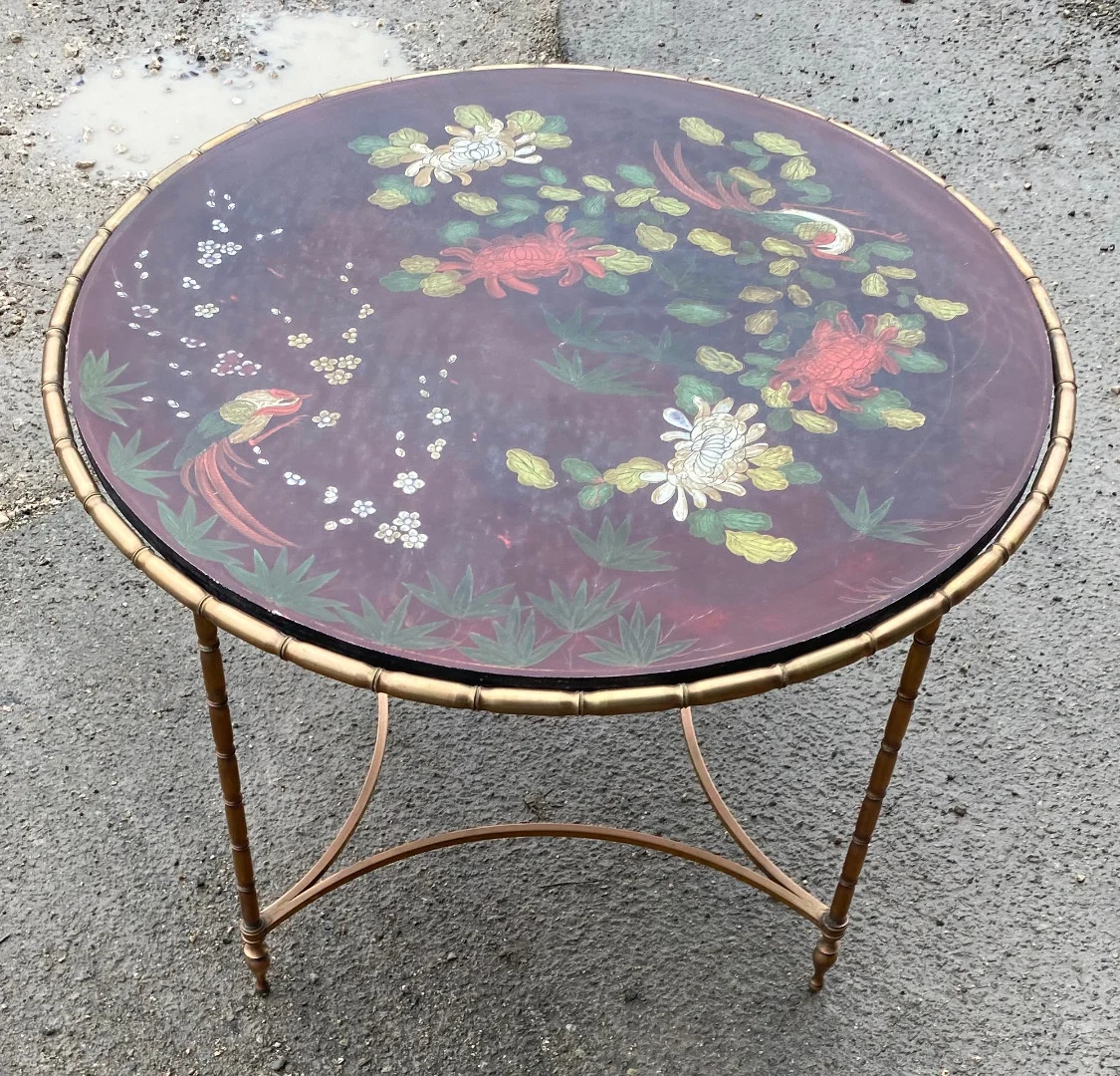1950/70′ Round Bronze Coffee Table Palm Tree Decor, Red Chinese Lacquer Top Maison Baguès Style