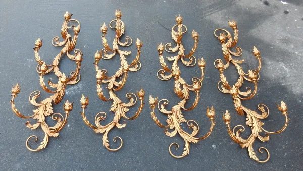 1970′ 2 Paires d’Appliques Fer Doré Fleurs et Feuillage à 8 Ampoules