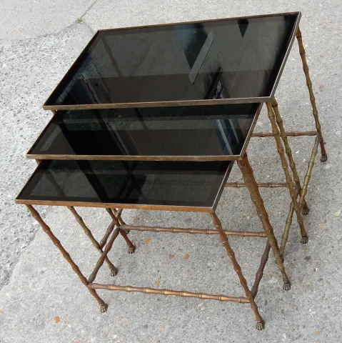 1950/70′ Series of 3 Nesting Tables Bamboo Model with Claw Feet Maison Baguès