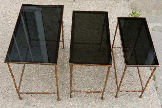 1950/70′ Series of 3 Nesting Tables Bamboo Model with Claw Feet Maison Baguès