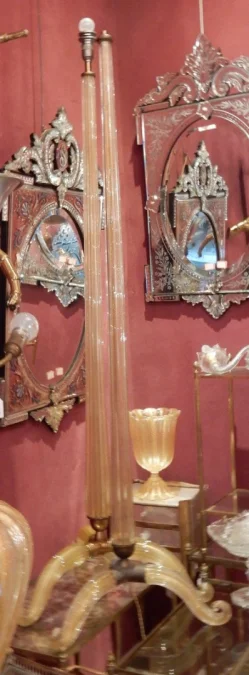 1950/70 Paire De Lampadaires Ou Similaires Tripode Barovier & Toso Avec Paillons d’Or