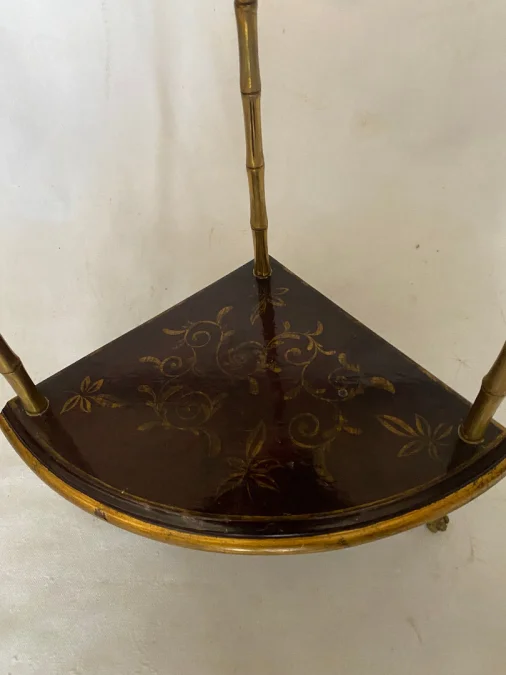 1970′ Maison Baguès Style Corner Bamboo Decor in Gilt Bronze With Chinese Lacquer Trays