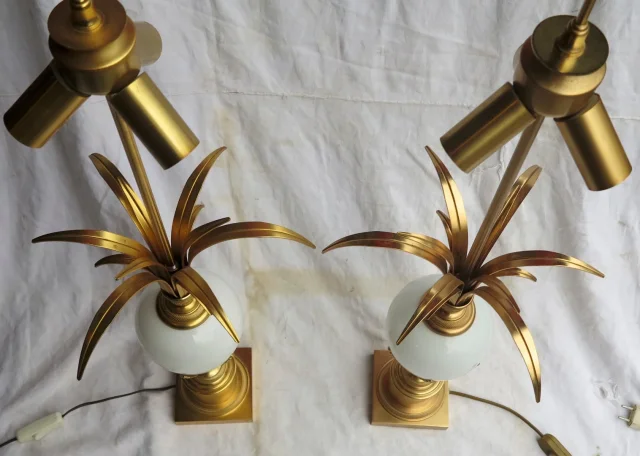 1950/70′ Paire de Lampes Opaline Blanche Style Charles