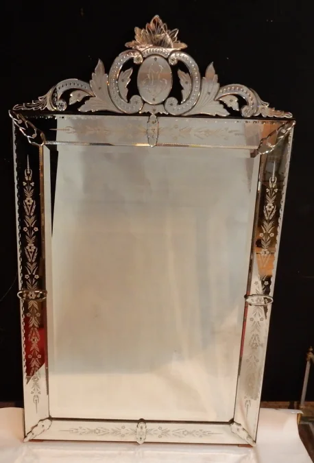 1900' Venetian Mirror with Floral Decor and Pediment