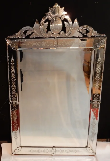 1900' Venetian Mirror with Floral Decor and Pediment