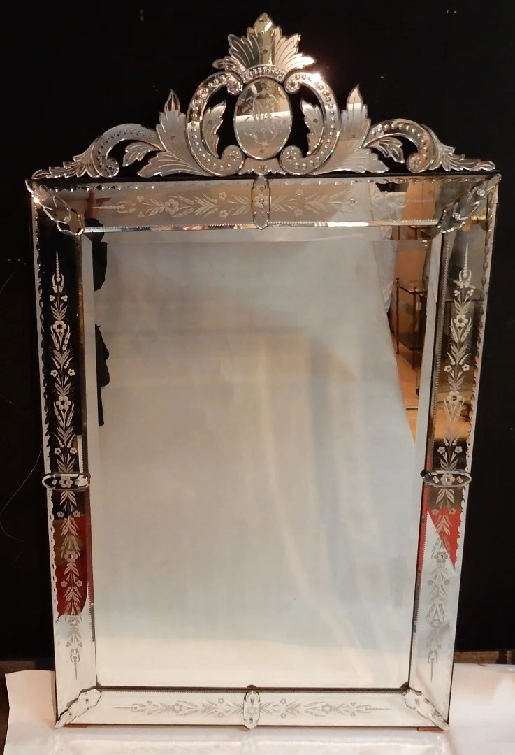 1900' Venetian Mirror with Floral Decor and Pediment