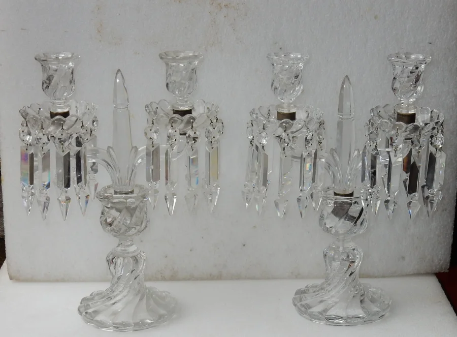 1950′ Paire de Chandeliers Baccarat Modèle Tors Signée