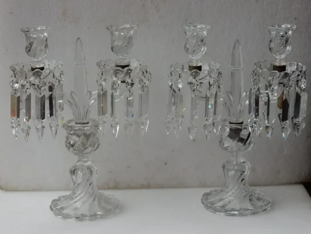 1950′ Paire de Chandeliers Baccarat Modèle Tors Signée