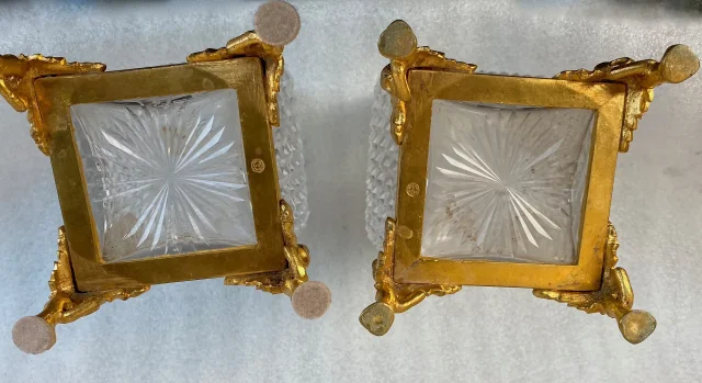 1880′ Paire De Vases Baccarat , L’ Escalier De Cristal,Période Japonisante Socle Bronze Doré Signé