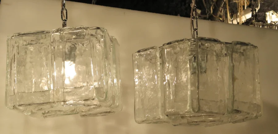 1970s Pair of Chandeliers or Lanterns by Fratelli in Cage Shape Murano Crystal