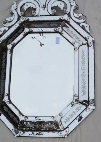 Venice Octagonal Mirror with Tain Mercure Pediment with Engraved Flowers