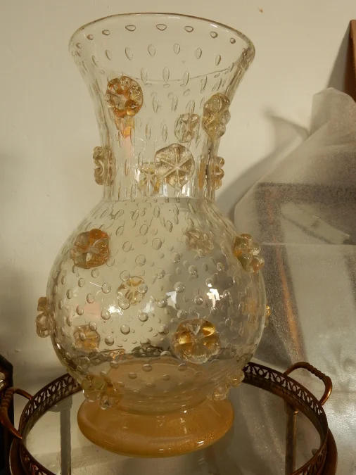 1970′ Barovier & Toso Style Murano Crystal Vase With Gold Flakes Unsigned
