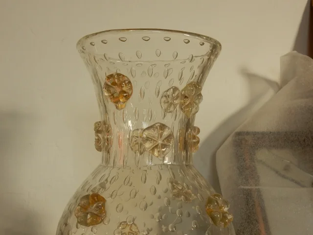 1970′ Barovier & Toso Style Murano Crystal Vase With Gold Flakes Unsigned