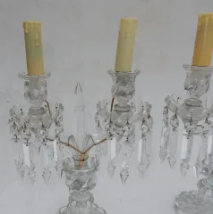 1950′ Paire de Chandeliers Électrifiés Baccarat Modèle Tors, Signée Cachet Baccarat