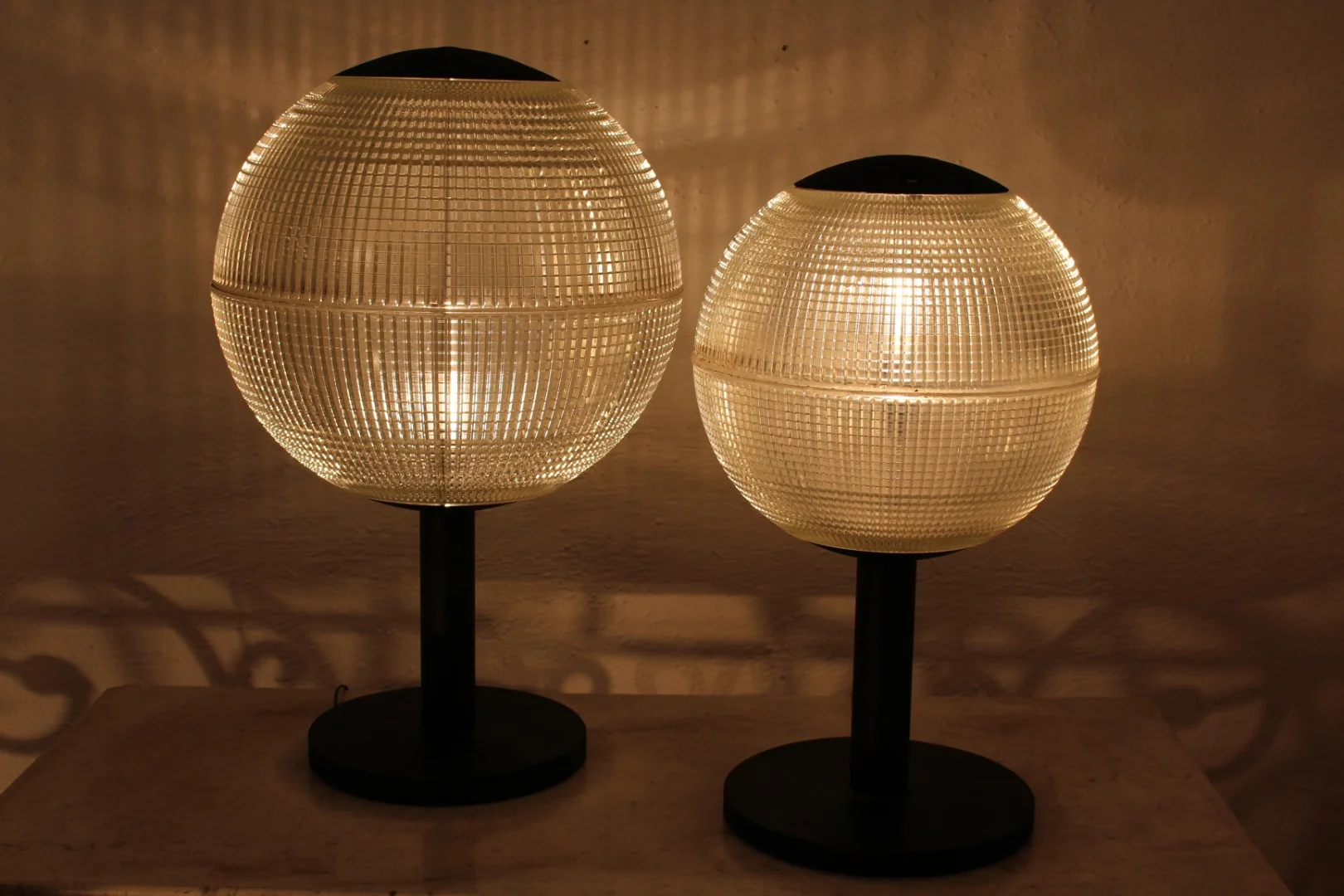 VINTAGE LAMP