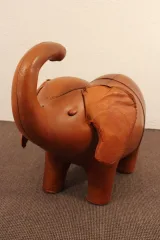 ELEFANT VON DIMITRI ORMERSA