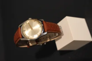 Montre de marque ZEDON des années 70