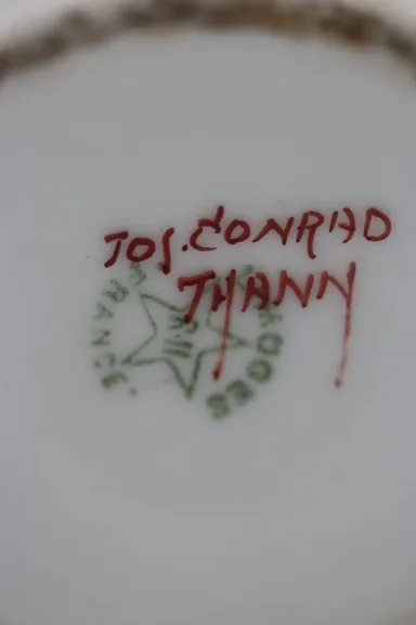 VASO firmato JOSEPH CONRAD