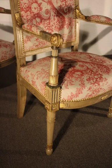 FRANZÖSISCHE DIRECTOIRE PERIOD ARMCHAIRS