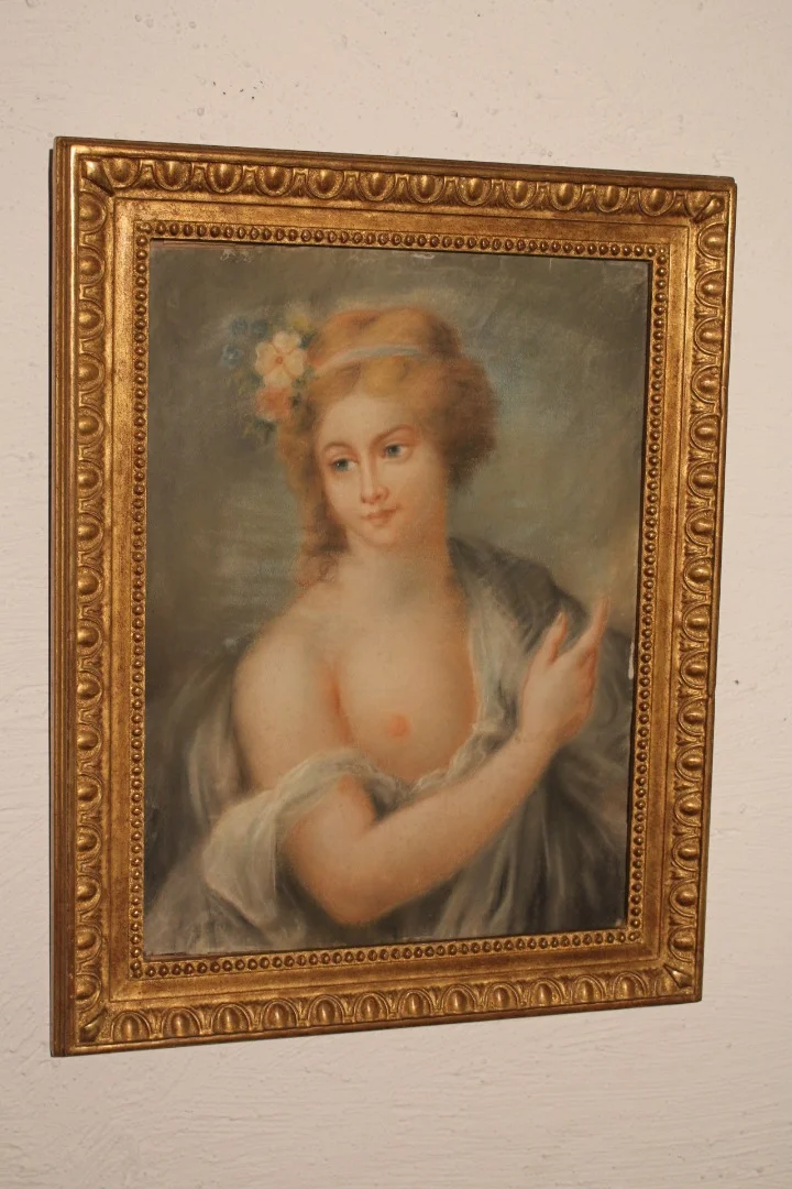 Pastel de femme 18 eme siècle