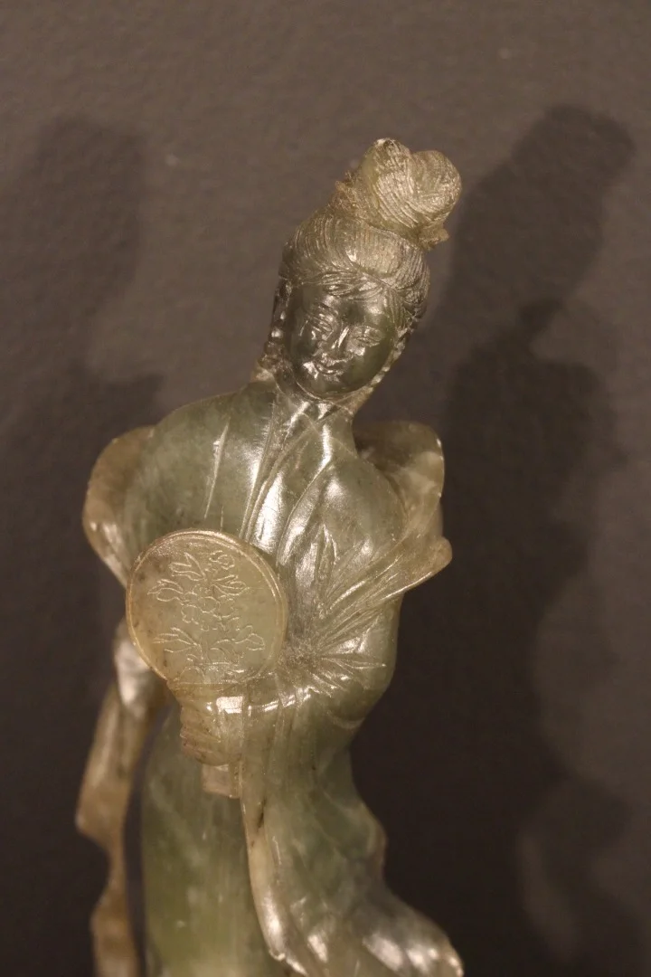 JADE-STATUETTE