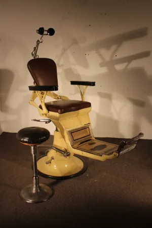 Fauteuil de dentiste
