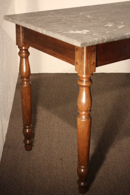 Table 19 eme siècle de fleuriste