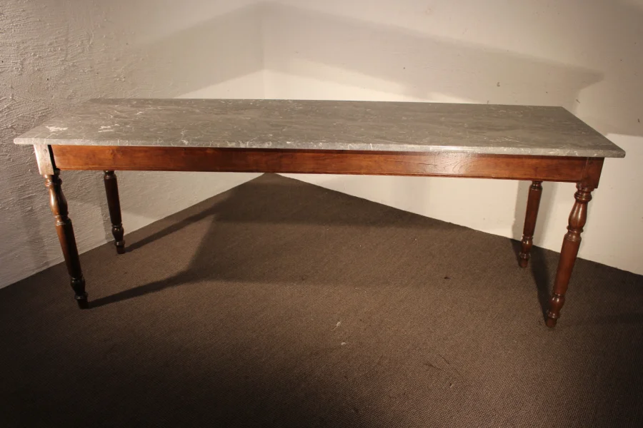 Table 19 eme siècle de fleuriste